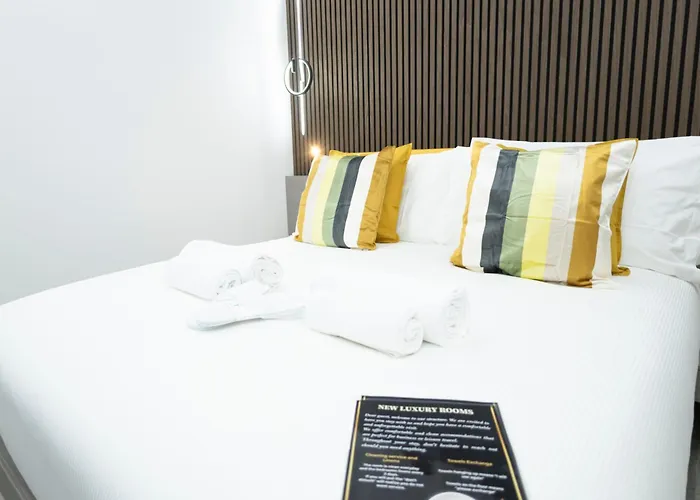 New Luxury Couette-café